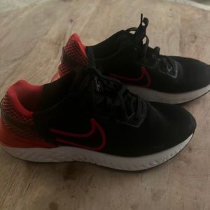Mens Nike Shoes